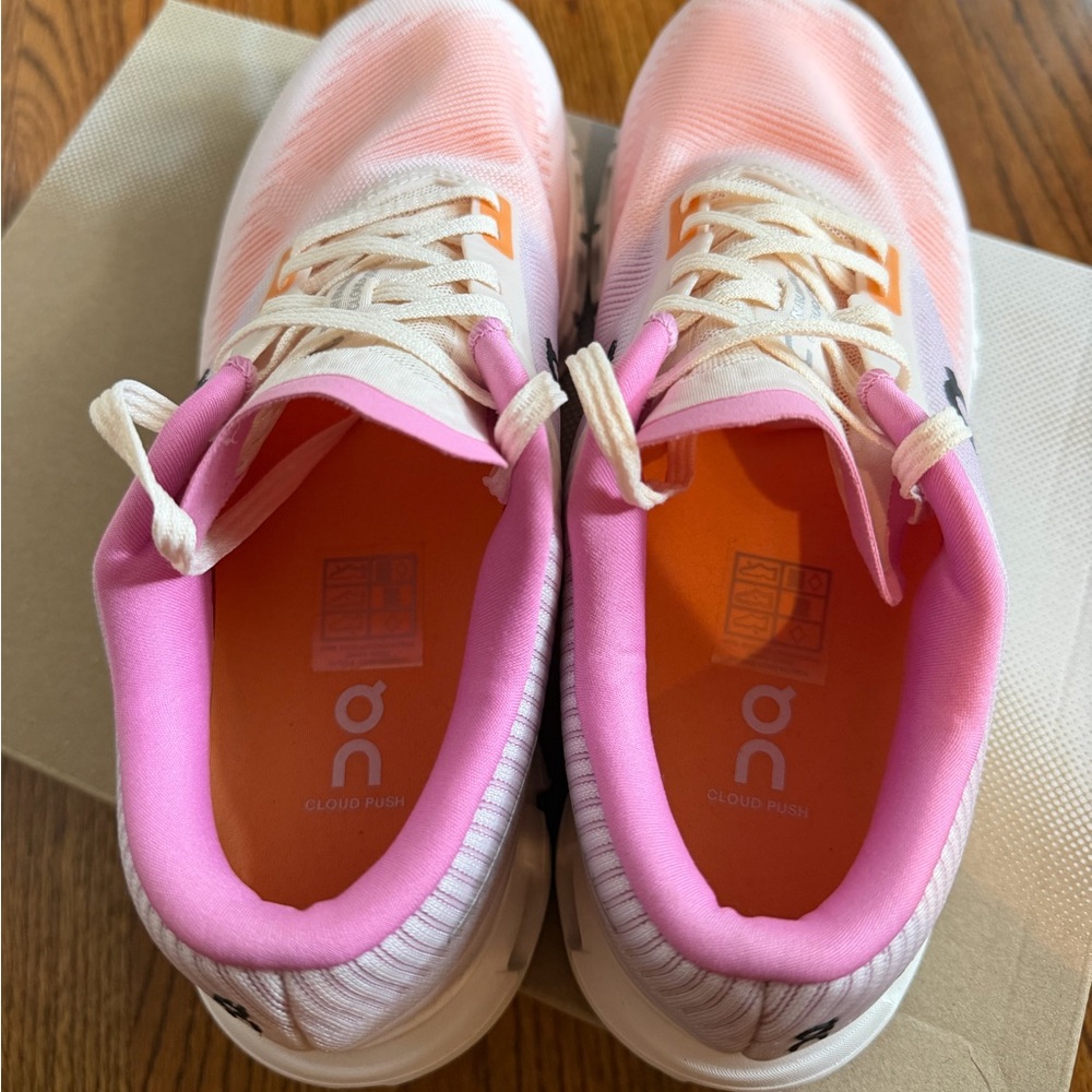 On Women’s Cloud 6 Push Shoes Running Shoes - Picture 3 of 8